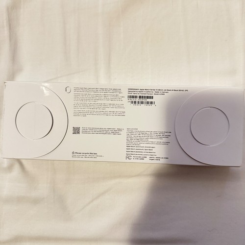 Apple Watch Series 10 46mm GPS + Cellulaire avec Bracelet Sport - NEUF SCELLÉ - Photo 2 sur 2
