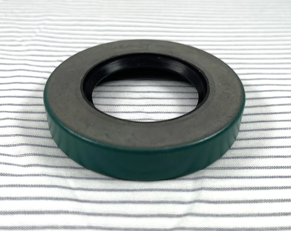 Уплотнение колеса CR/SKF 15460 для избранных 1965 -1977 Chrysler Dodge Plymouth 2404215 - Изображение 3 из 4