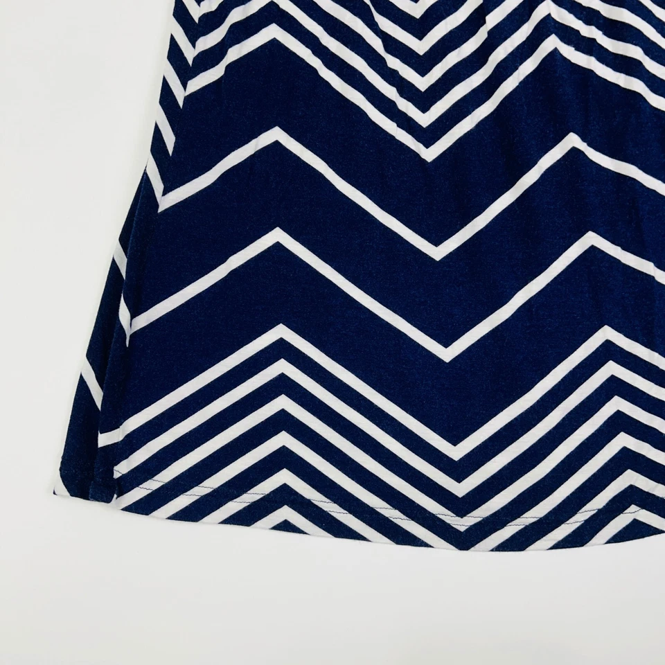 Vestido Disney Crucero Juniors Grande Sin Mangas Tubo Top Chevron Azul Mini Vacaciones Foto 2 de 4