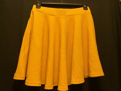 NWT Moxeay Women's Skirt Mini Flared Skater Pull On Gold Yellow