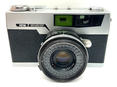 Petri 7 Sucherkamera mit C.Petri 1:2.8 f=4.5cm Green-O-Matic Analogkamera