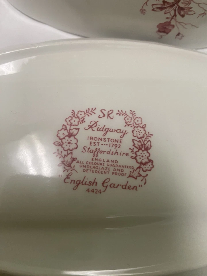 Prato de manteiga coberto de pedra de ferro Ridgeway jardim inglês - Imagem 2 de 4