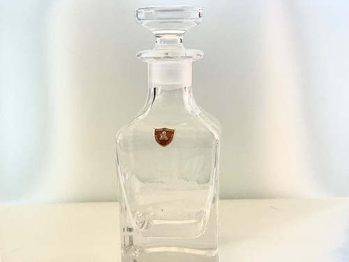 QUEEN ELIZABETH 2 BURNS HAND CUT ETCHED CRYSTAL 1X Decanter 2X Shot Glasses - Picture 12 of 12