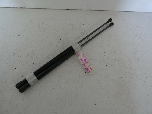 VW Passat 3BG BJ 2004 Variant Heckklappendämpfer 1J6827550E