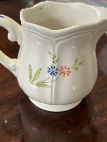 Vintage Sears Country French Ironstone Floral Creamer 4453 pattern - Picture 4 of 7