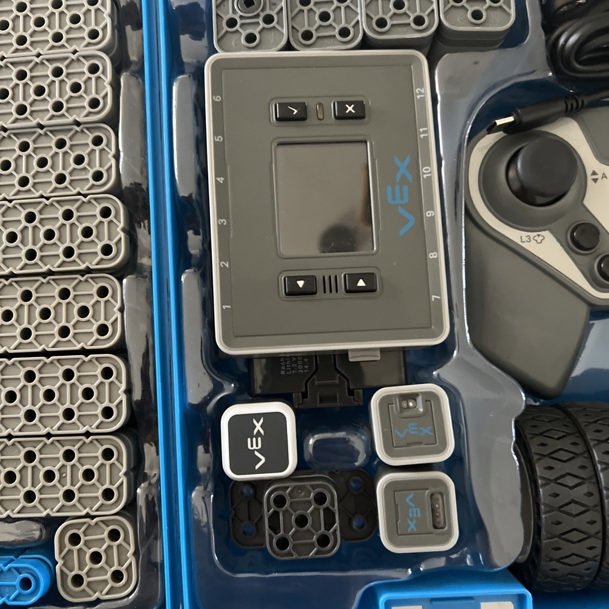 Vex IQ Education Kit - 2nd Generation New and Complete 228-8899 | eBay