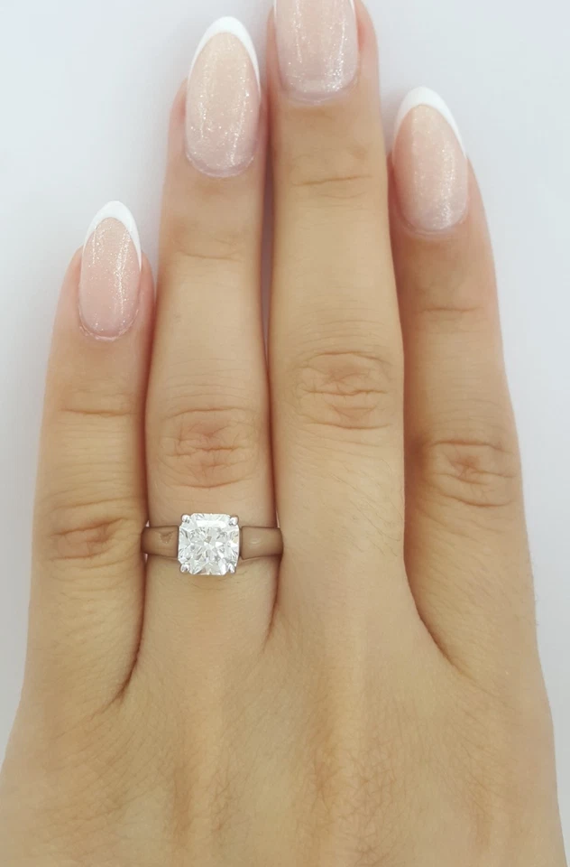 Tiffany & Co Lucida Solitaire Platinum Engagement Ring 1.52 ct F/VS2 Retail $32K - Image 2 of 4