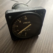 Vintage Buaer U.S. Navy 6400 C3B I A5 Pressure Indicator Aircraft Gauge