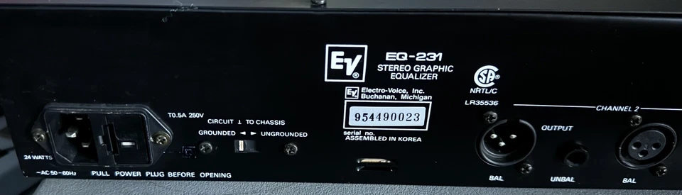 Vintage Electro-Voice EQ-231 Stereo Graphic Equaliser (Used) with Power Cord - Image 4 of 4