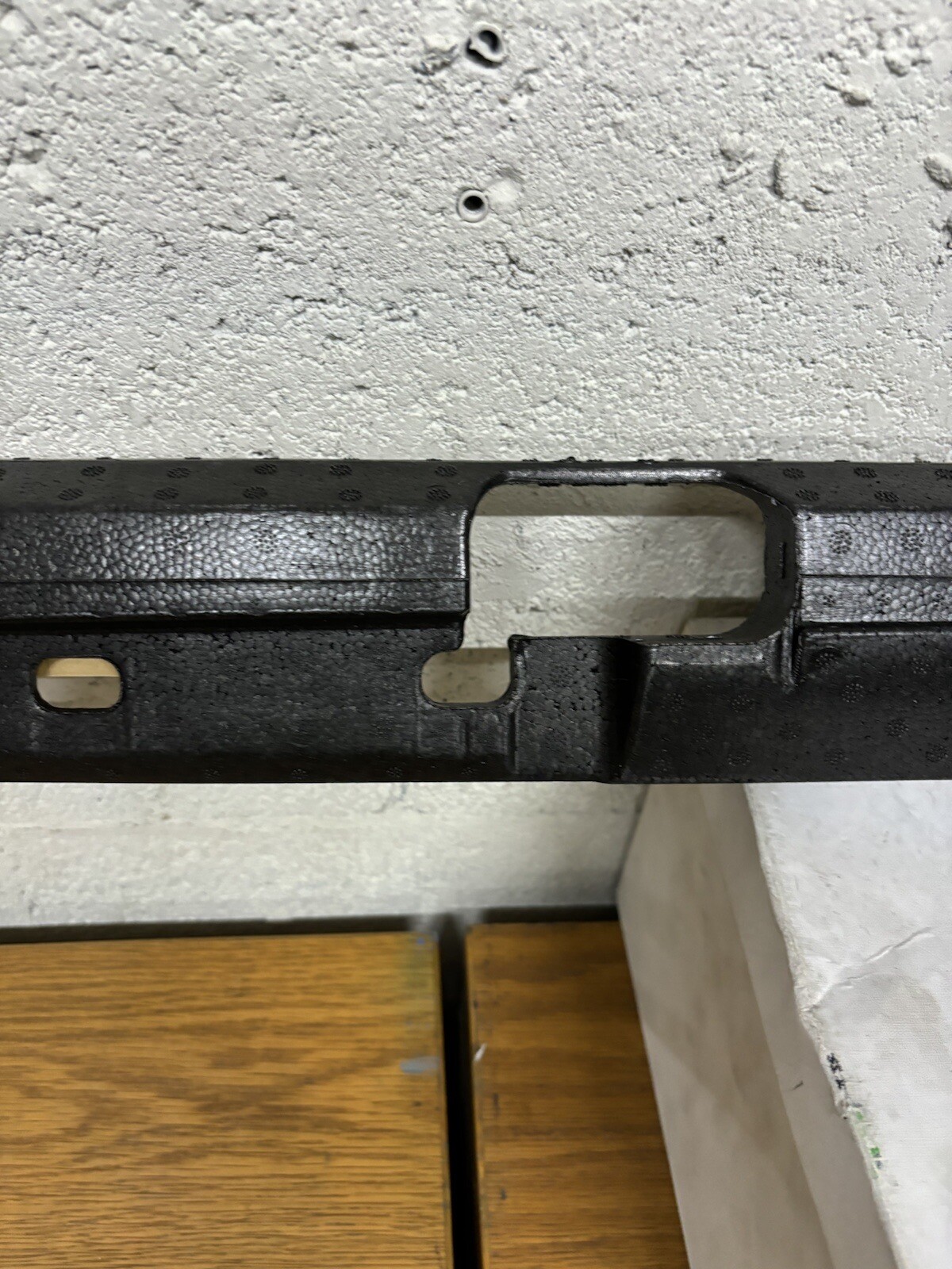 FERRARI CALIFORNIA T REAR BUMPER IMPACT ABSORBER 85999100 #480-N