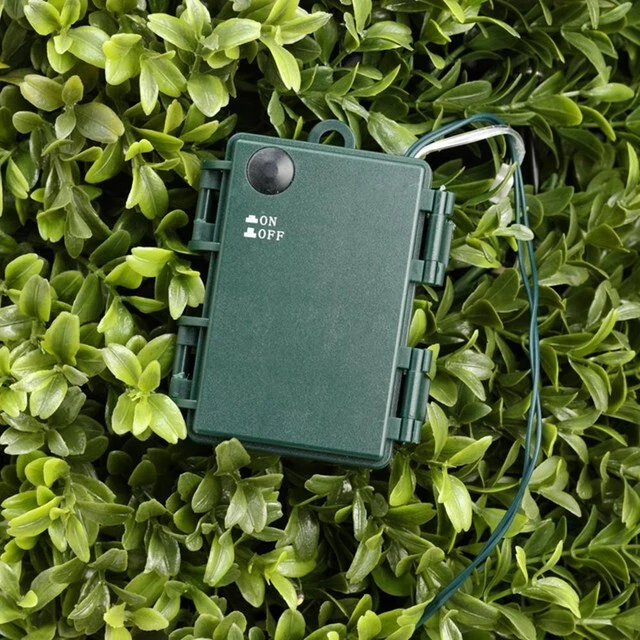 Topiario espiral de boj artificial resistente a los rayos UV 46", LED a pilas, nuevo S4 Foto 4 de 4