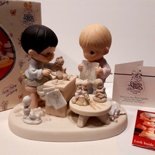 How Can Two Work Together Except They Agree 1997 Precious Moments PM983 - MIB