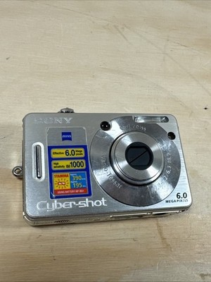 Sony Cyber-shot DSC-W50 6.0MP Digital Camera TURNS ON LENS ISSUE