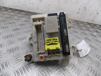 Toyota Alphard Fuse Relay Box Fuse Box MK1 2.4 Hybrid 2002-2008 