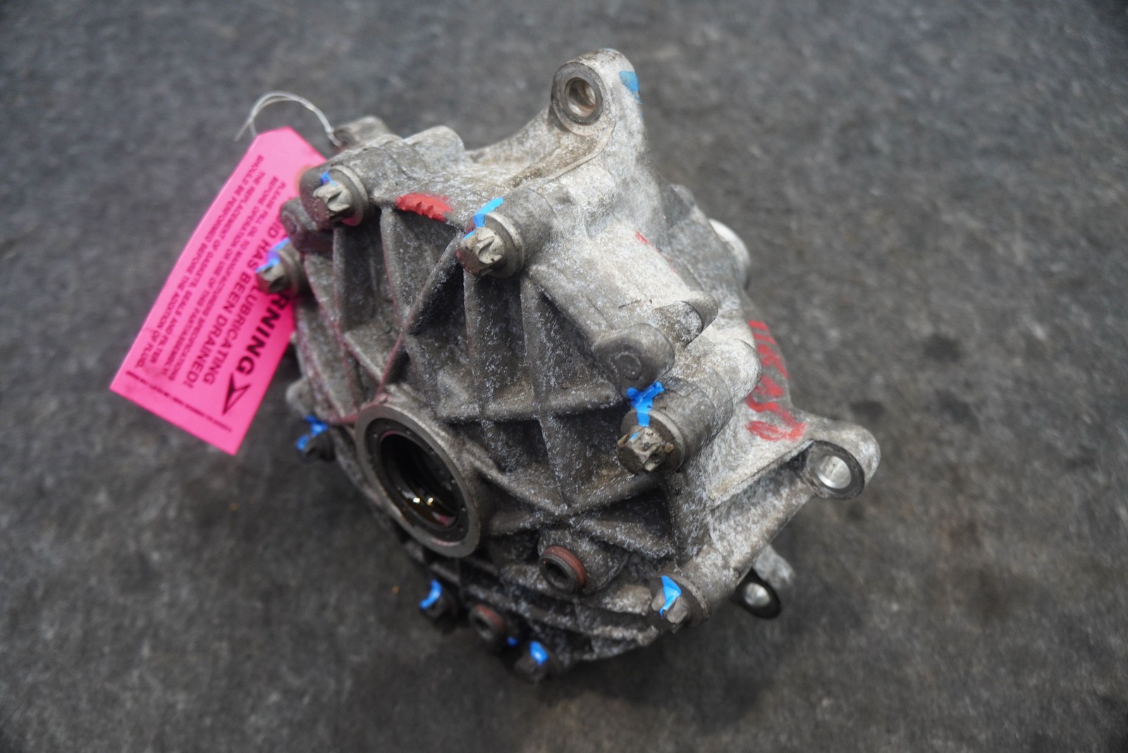 Front Axle Differential Carrier 670032672 Maserati Quattroporte S Q4 M156 14-16