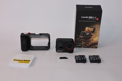 Insta360 Ace Pro 2 Dual Battery Bundle + Xplorer Grip Pro Kit