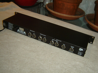 BBE 381 GUITAR PREAMP 中古品 BBE Sound 381, Guitar Preamp, 2 Channels with Equalizers, Vintage