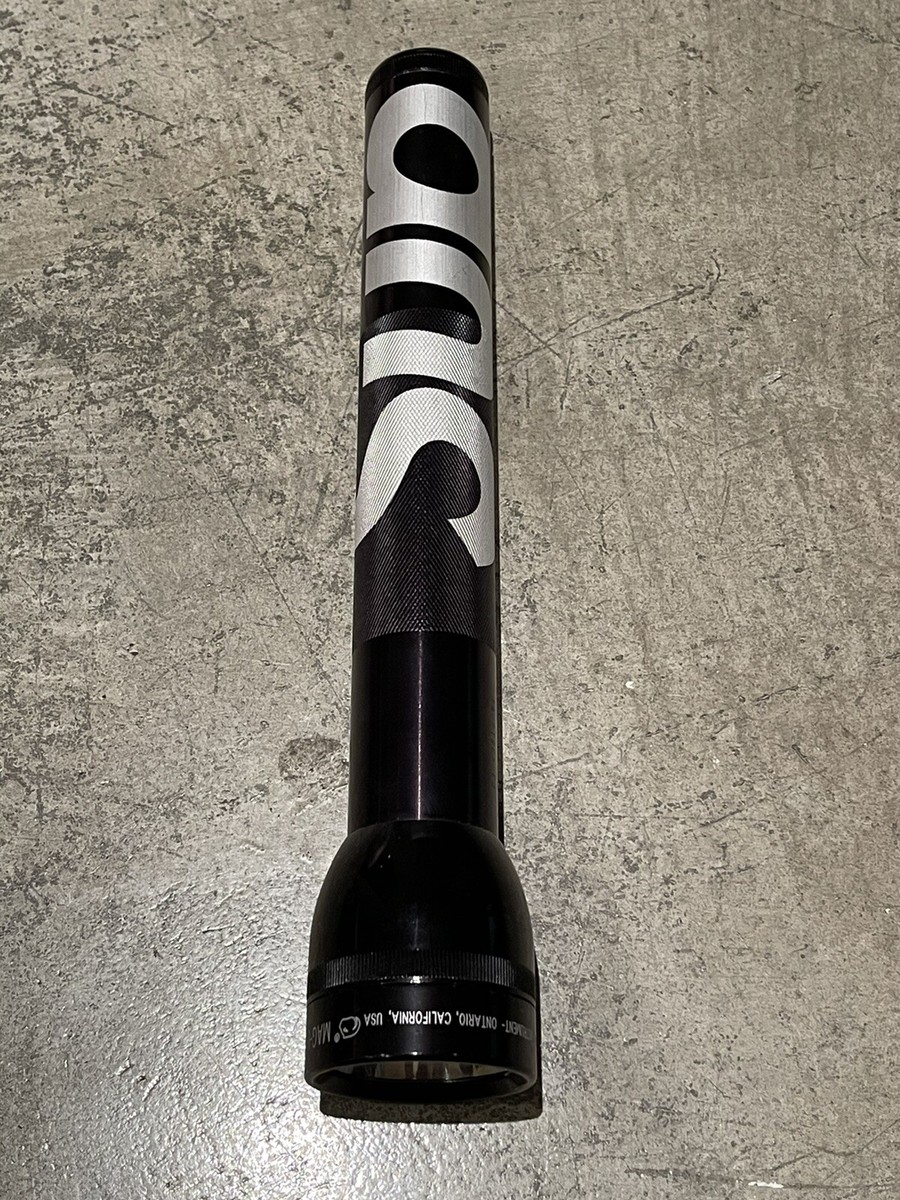 supreme × MAGLITE Supreme Mag-Lite Black 3 Cell D | eBay