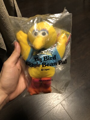 NIB Vintage Avon Sesame Street Big Bird Giggle Bean Pal Plush 9''