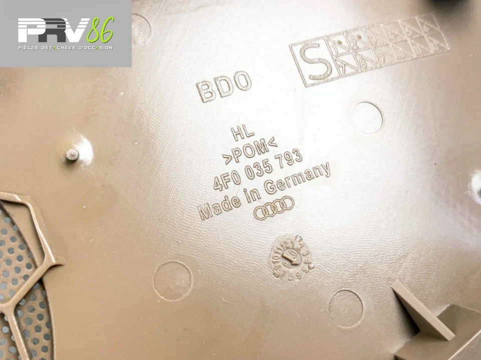 Grille Haut Parleur HP AUDI A6 III AVANT 2.7 V6 TDi 4F / 4F0035793 - Photo 4/4