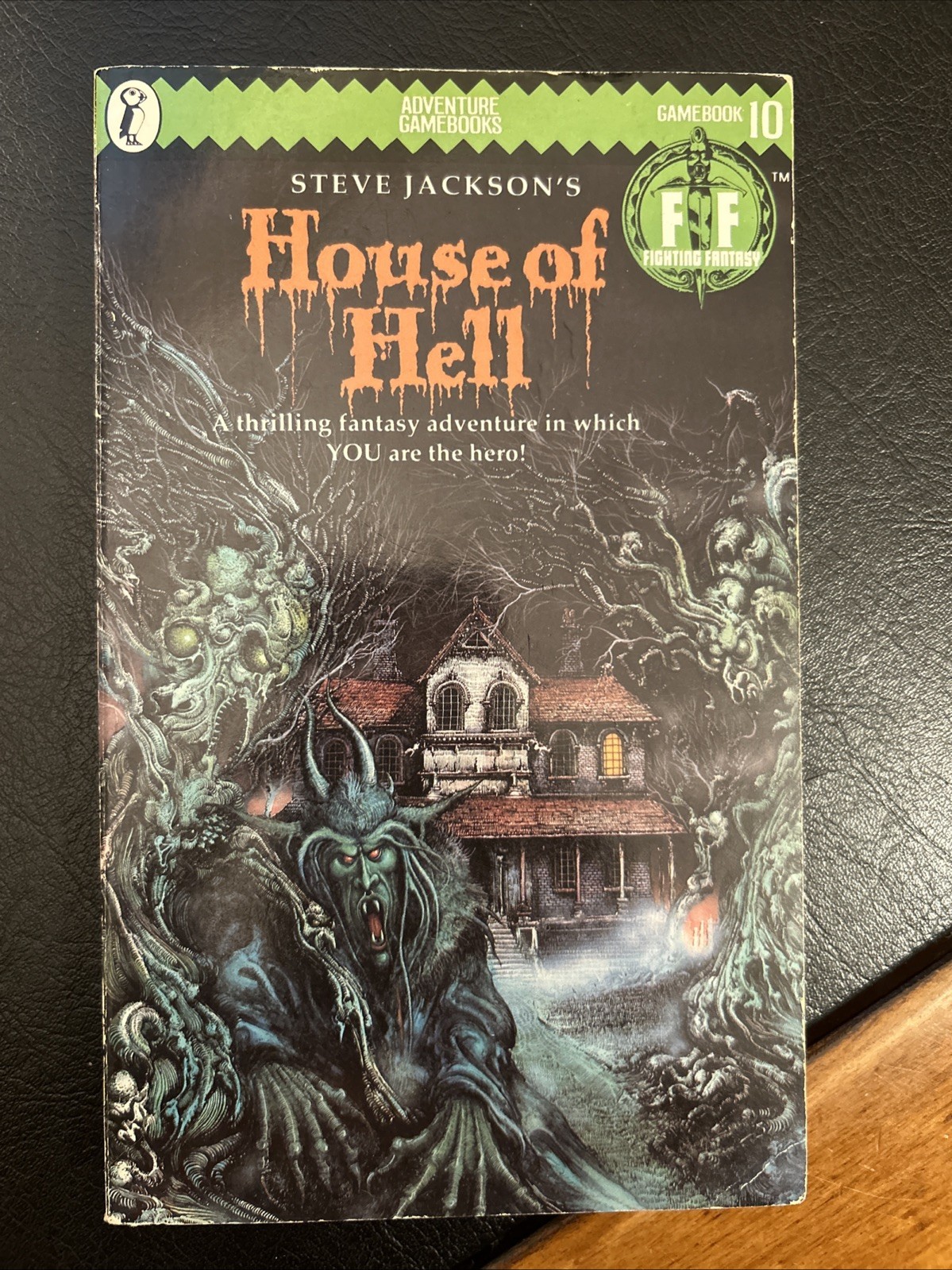 HOUSE OF HELL Fighting Fantasy #10 1st/2nd Green Zigzag VG+