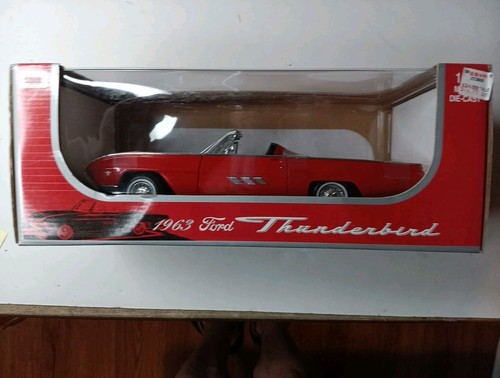 Anson 1963 Red Ford Thunderbird Roadster 1:18 Scale Diecast New In Box - Picture 9 of 13