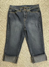 Jeanstar Women's High Waist Denim Stretch Cuffed Capris Jeans sz 33x20