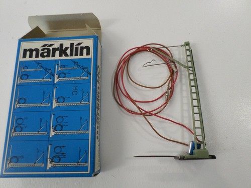 Marklin 7010/7510 HO K or M Track Cantenary Power Supply Mast - Picture 3 of 6