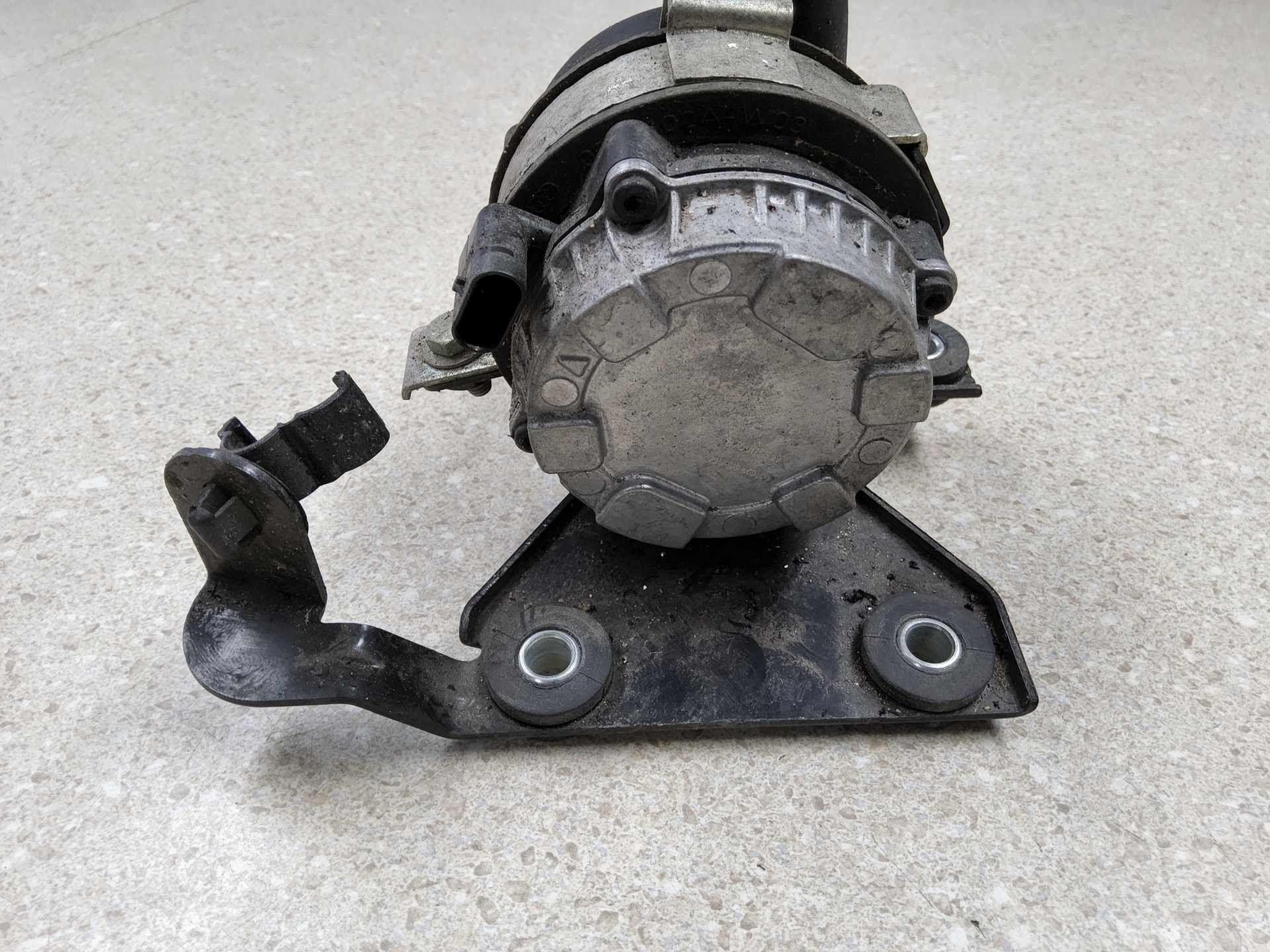 670005347 Air Pump MASERATI LEVANTE 20