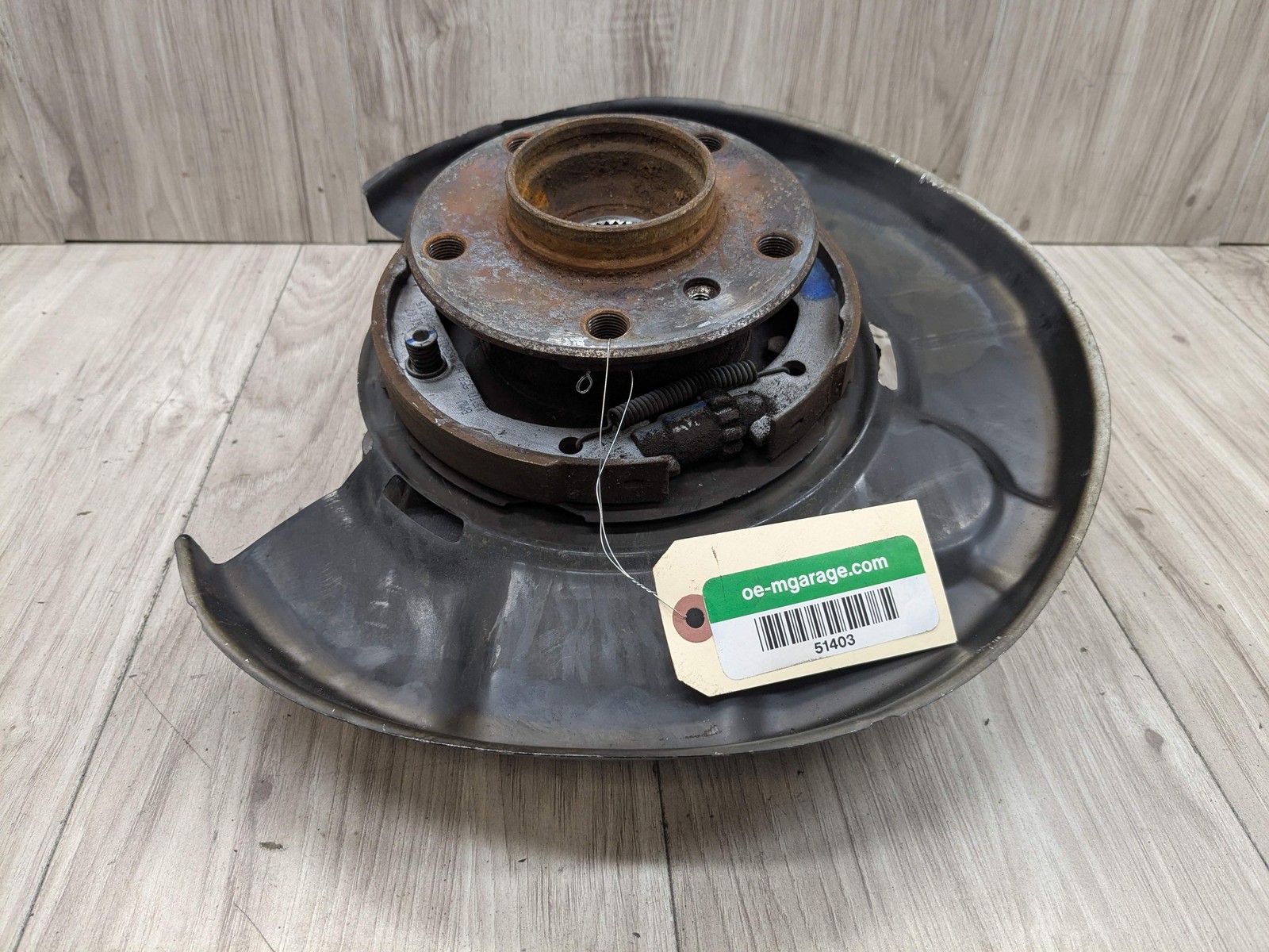 OEM BMW F22 F23 F30 F32 F33 AWD Front Right Passenger Spindle Hub Knuckle