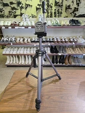 Vanguard Tripod SKT300 foldable adjust legs leveling  indicator 360 rotation