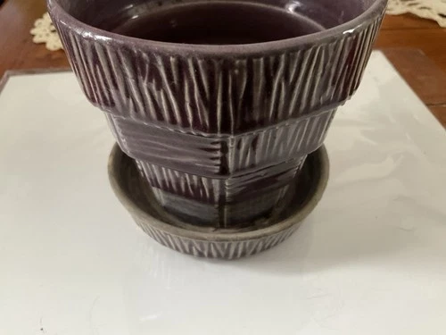 Vintage McCoy USA Pottery 4” Basket Weave Flower Pot Planter /Saucer Rare Color