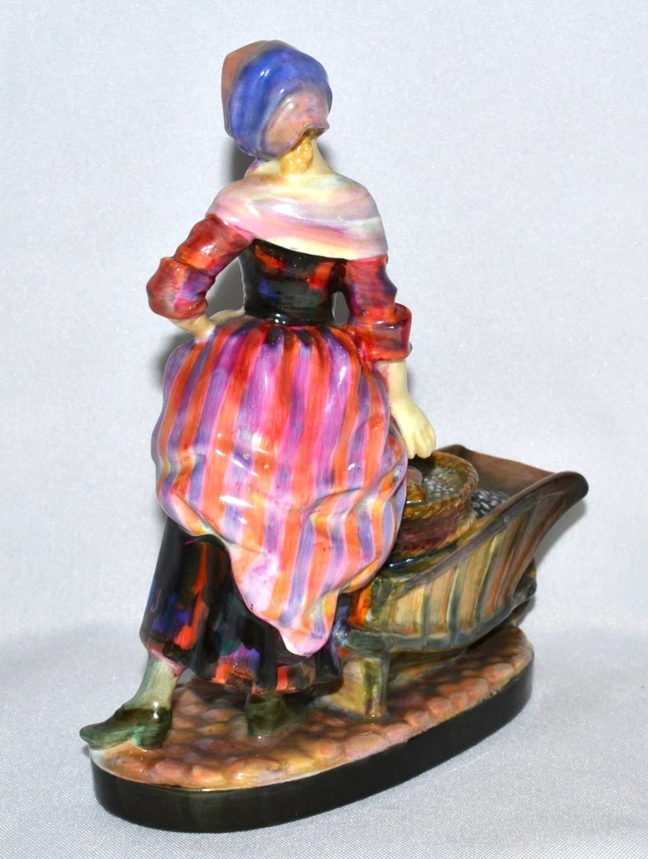 Rare 1st Year Issue 1931 Royal Doulton Molly Malone HN1455 7” Harradine Figurine - Image 4 of 4
