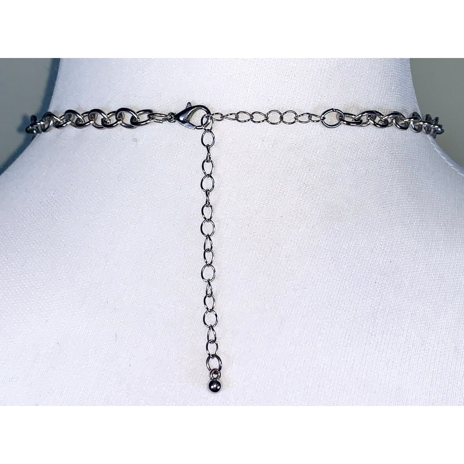 Silver Tone Interlocking Textured Snake Chain Cir… - image 7