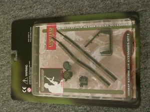 YELLOW SUBMARINE German Machine Gun Accessories Set 2 NEW 1/6th Scale 12" #20012