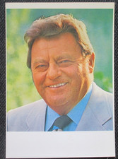 seltene Original Autogrammkarte alter Zeit  FRANZ JOSEF STRAU&szlig;  l&auml;chelt mal !!