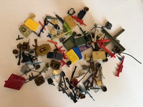 Vintage Hasbro Gi Joe ARAH Weapons Accessories And Parts Lot Battle Gear