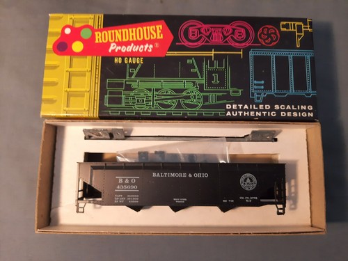 HO Roundhouse B&O Baltimore & Ohio 40' lado liso tres bahías tolva 435690 1619 | Zustand: Used