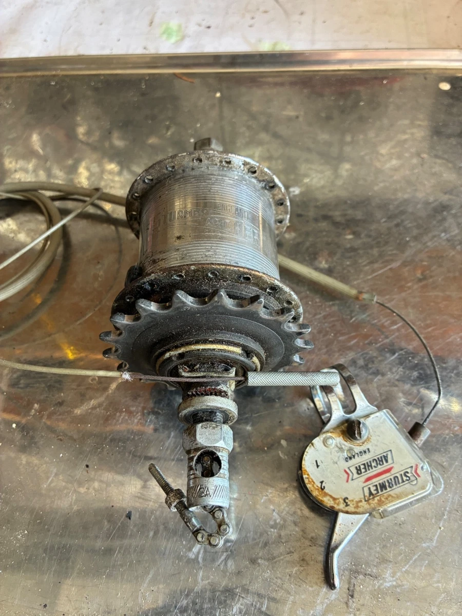 Moyeu Arrière Sturmey Archer AW 3 Vitesses - 1953 - 36 Trous - Alloy - UK