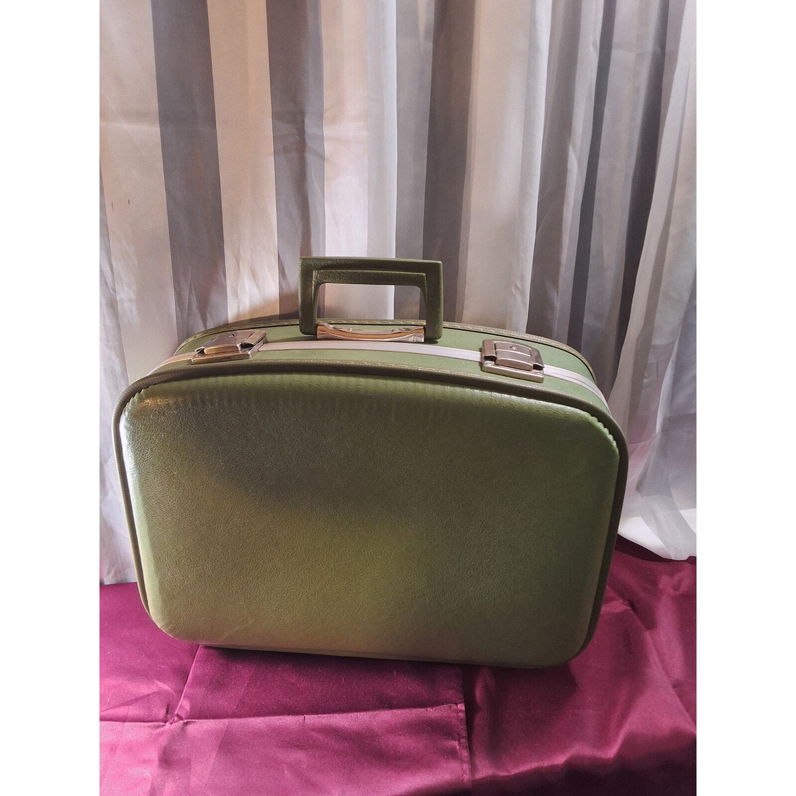 Vintage small carry-on luggage for stylish travel-image