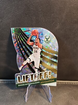 2020-21 Panini Revolution Liftoff! Fractal Giannis Antetokounmpo #10 Bucks