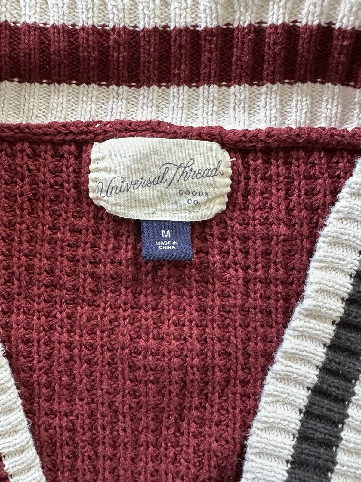 Universal Thread Women’s M Open Front Burgundy St… - image 5