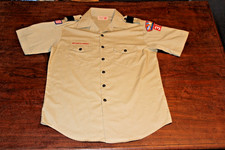Boy Scouts of America BSA Men's Shirt Tan Large Glued Patches Short Sleeve