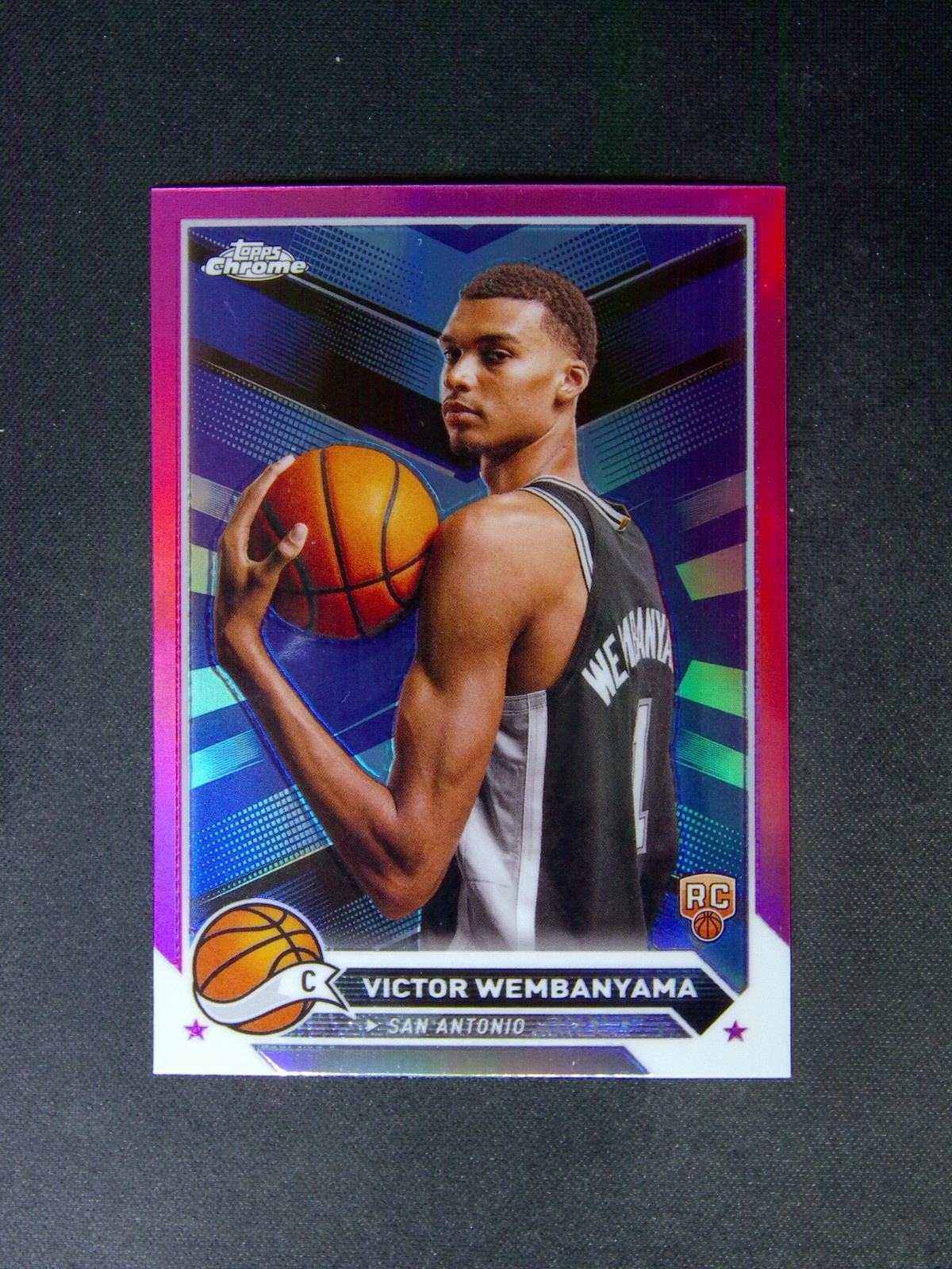 VICTOR WEMBANYAMA RC ウェンバンヤマ REFRACTOR 2023-24 Topps Chrome VICTOR WEMBANYAMA Rookie Pink Refractor