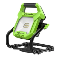 Greenworks 40V Work Light 2000 Lumens Hybrid Power Source Battery+AC Power Cord