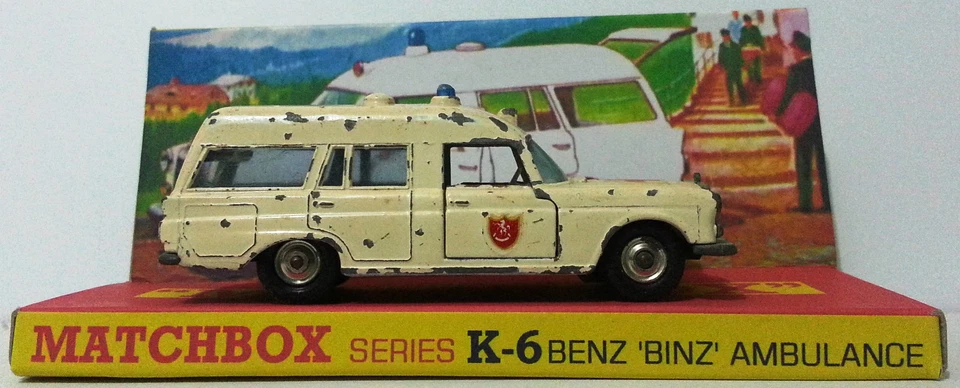 Ambulancia Lesney MATCHBOX Diecast KING SIZE K-6 BENZ BINZ y caja personalizada exhibición c Foto 2 de 4