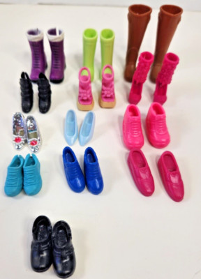 13 PAIR BARBIE MY SCENE SKIPPER CHELSEA BARBIE DOLL SHOES