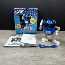 Radio Shack Blue M M Collector's Series AM/FM Radio With Headphones Nice 