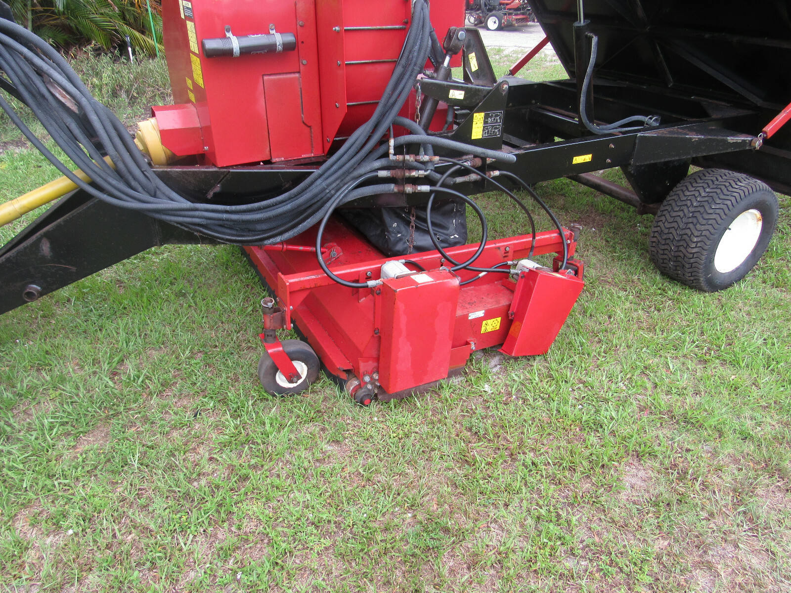 Toro Versa Vac Vacuum Sweeper Debris Cleanup 07053 Rubber Fingers