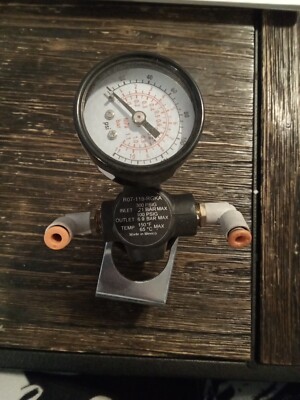 Unbranded R07-119-RGKA Pneumatic Regulator  W/ Gauge Facing Up